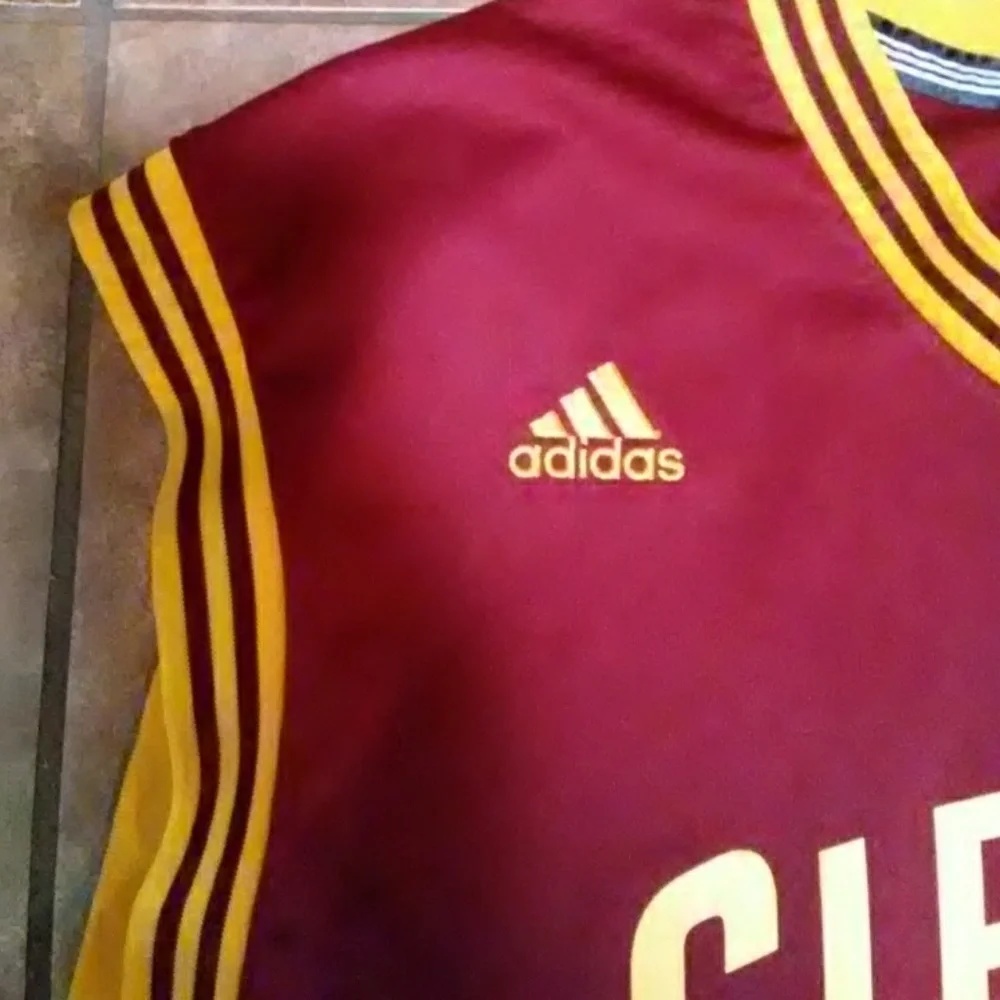 LeBron James Cleveland Cavaliers NBA Jersey